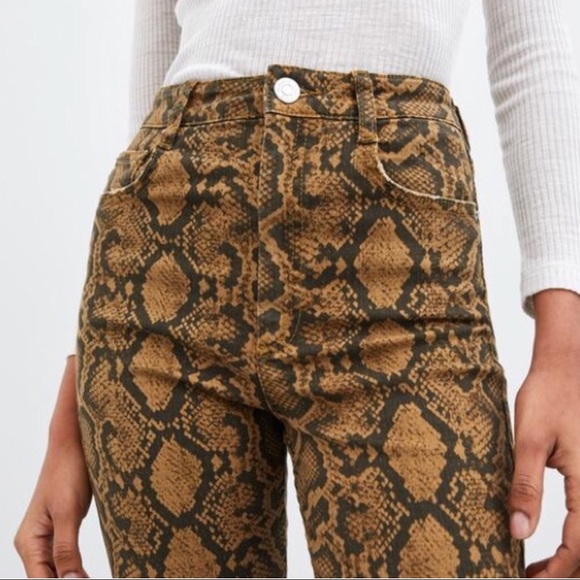 Zara Denim - Zara Hi-Rise Snakeskin Print Jeans